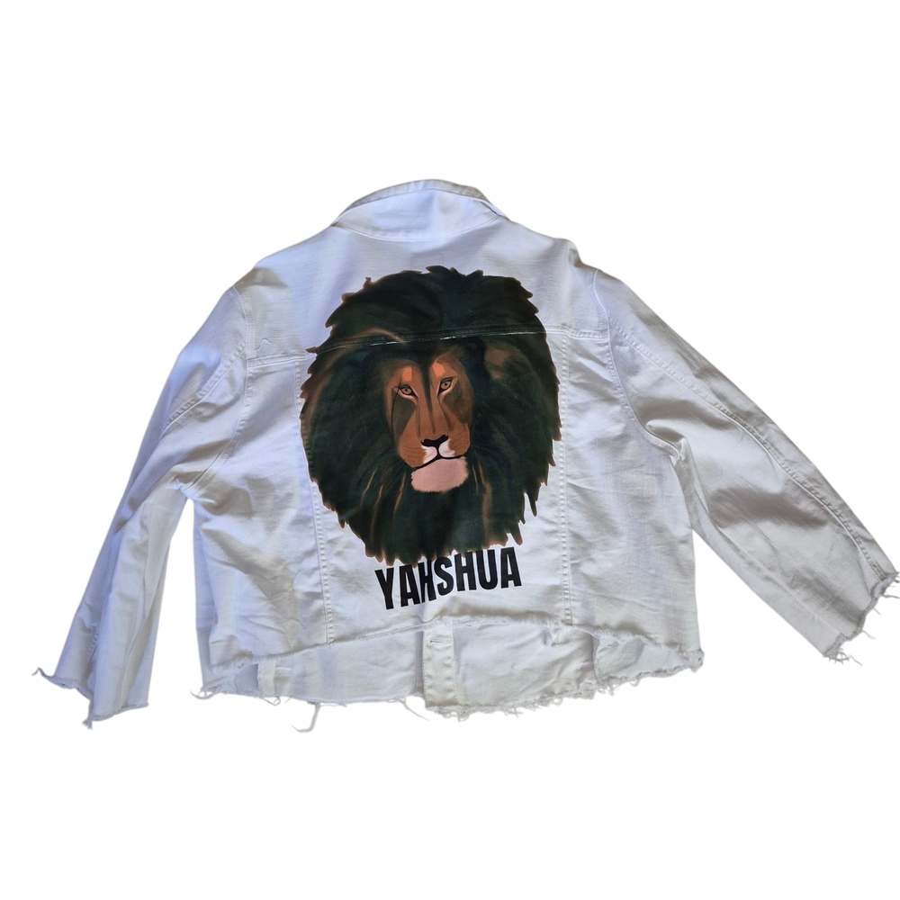 Upcycled Just USA White Jean Jacket with Lion Graphic Size 2x - Picture 6 of 9